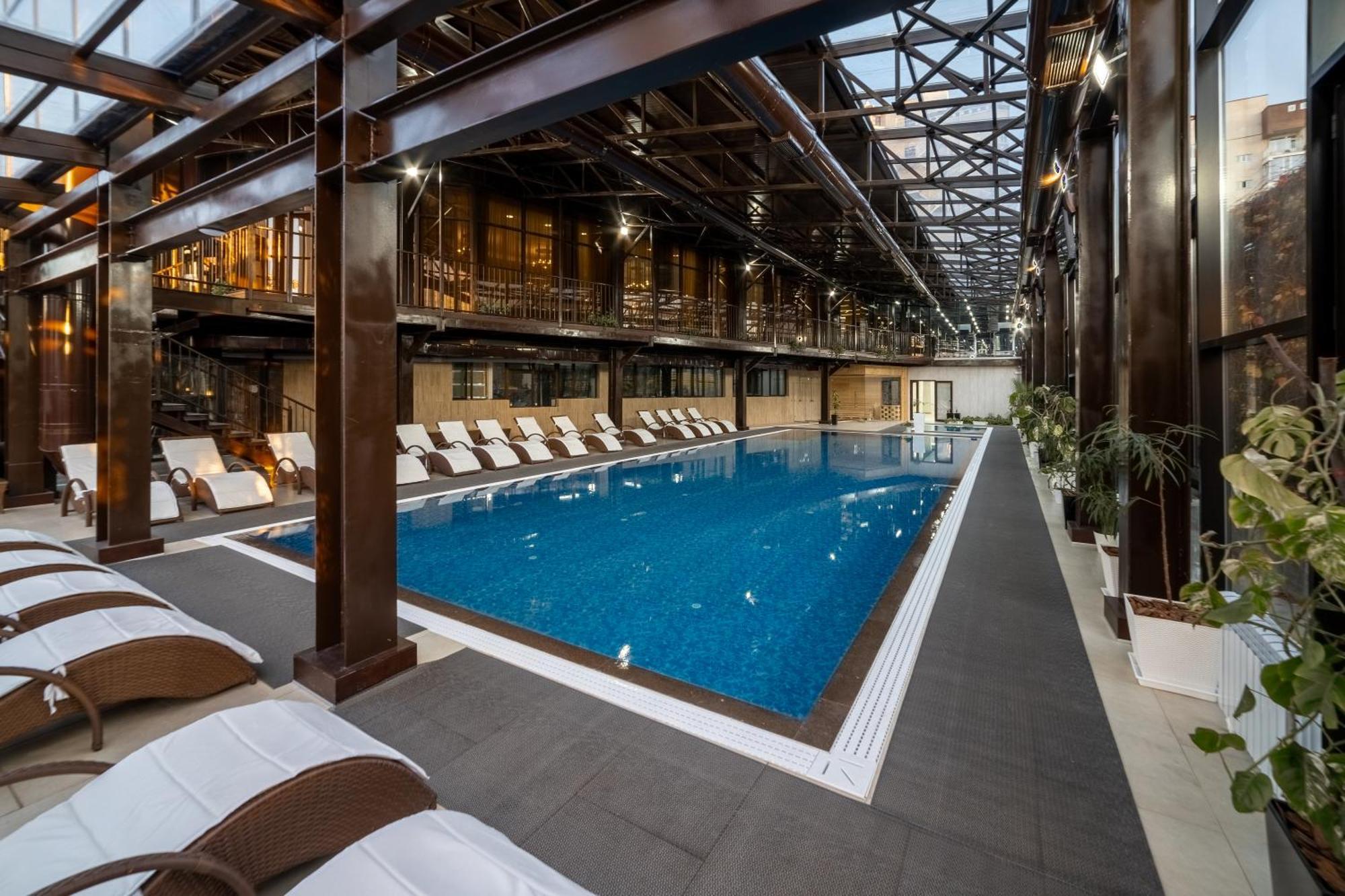 ยันนัต รีเจนซี Hotel บิชเคก ภายนอก รูปภาพ